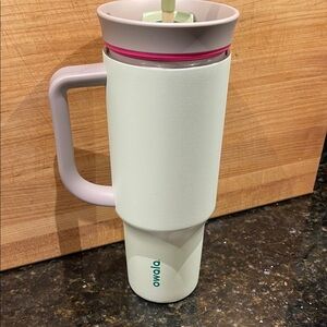 40oz Owala Mint Green Tumbler with Handle